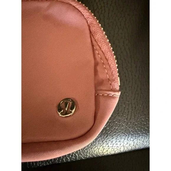 Lululemon Pink Belt Bag Everywhere Mini Pouch Key Chain Coin Purse‎ - Picture 2 of 9